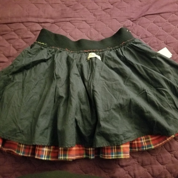 Skirt - Picture 3 of 4